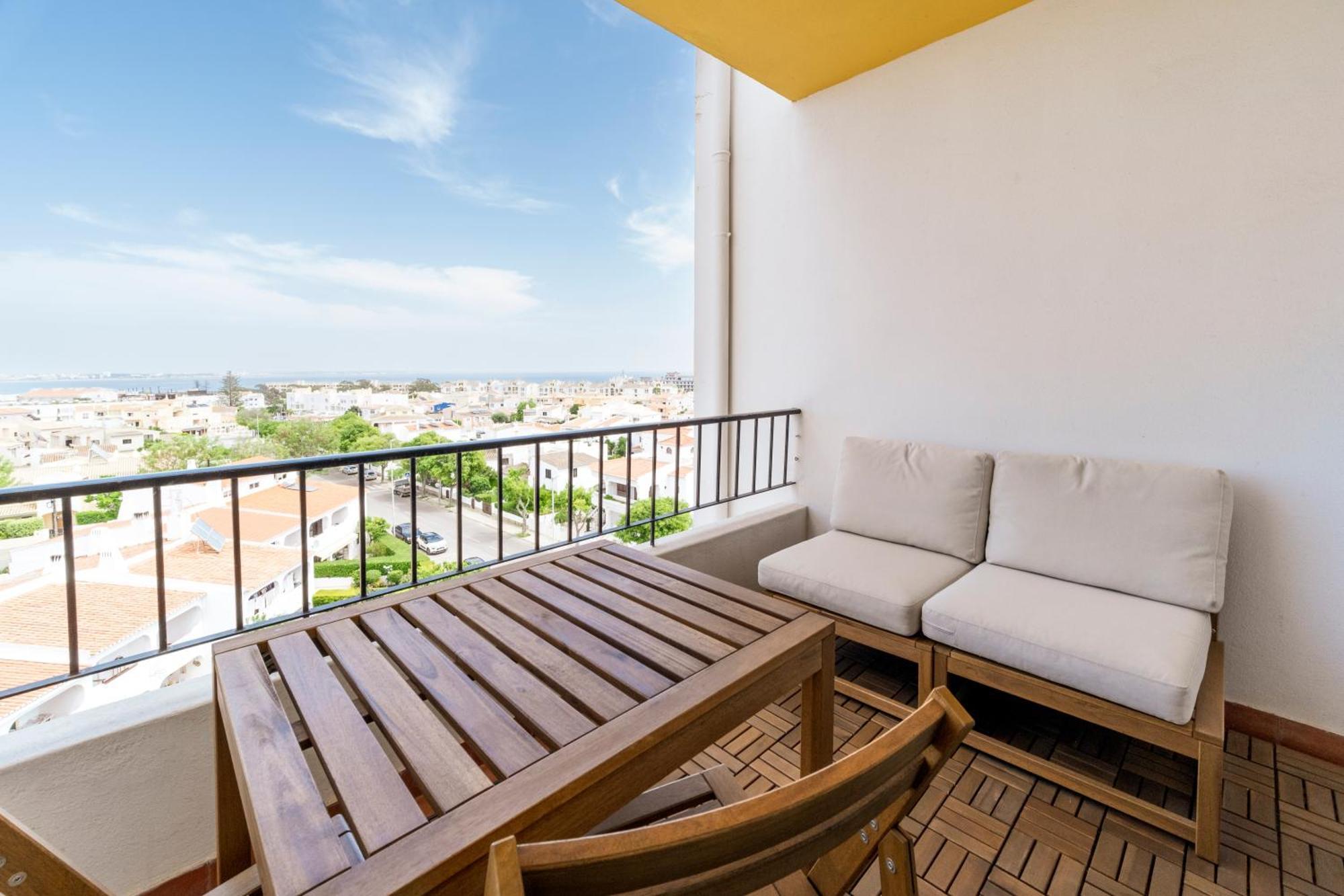 Torre Alta Apartments Lagos Bagian luar foto